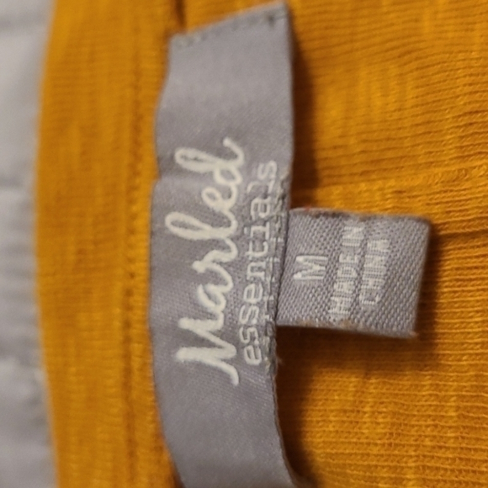 [Marled] Burnt Orange Scoop Neck Short Sleeve - Size M - Picture 6 of 7